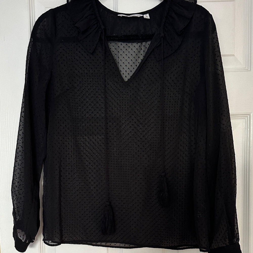 Chic Black Ruffled Blouse